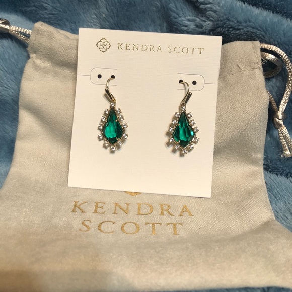 Kendra Scott Jewelry - Kendra Scott Green Juniper Earrings